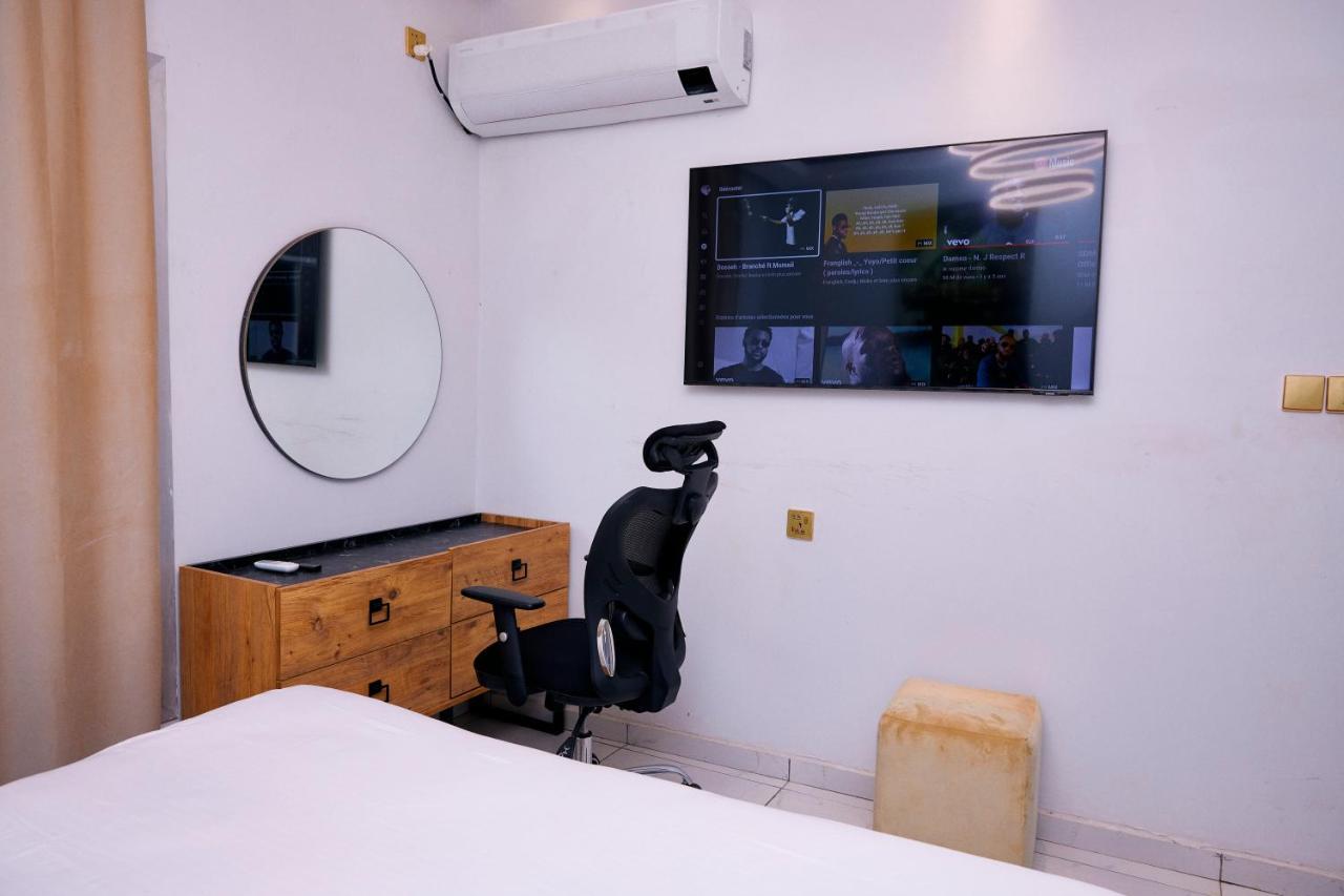 Yaoundé Residence Noumsi מראה חיצוני תמונה